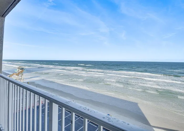 Daytona Beach Retreat Beach Access!
